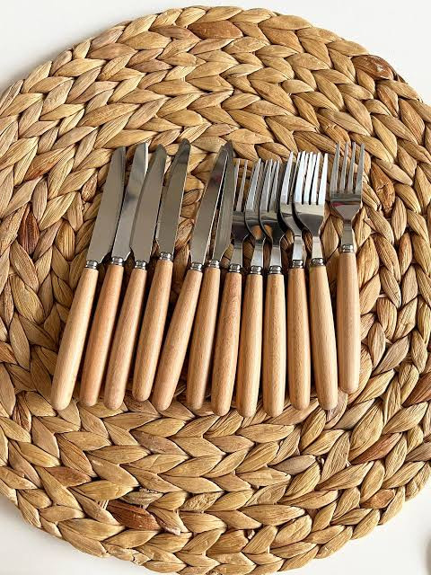 کارد و چنگال میوه خوری استیل ضد زنگ دسته بامبو وارداتی
